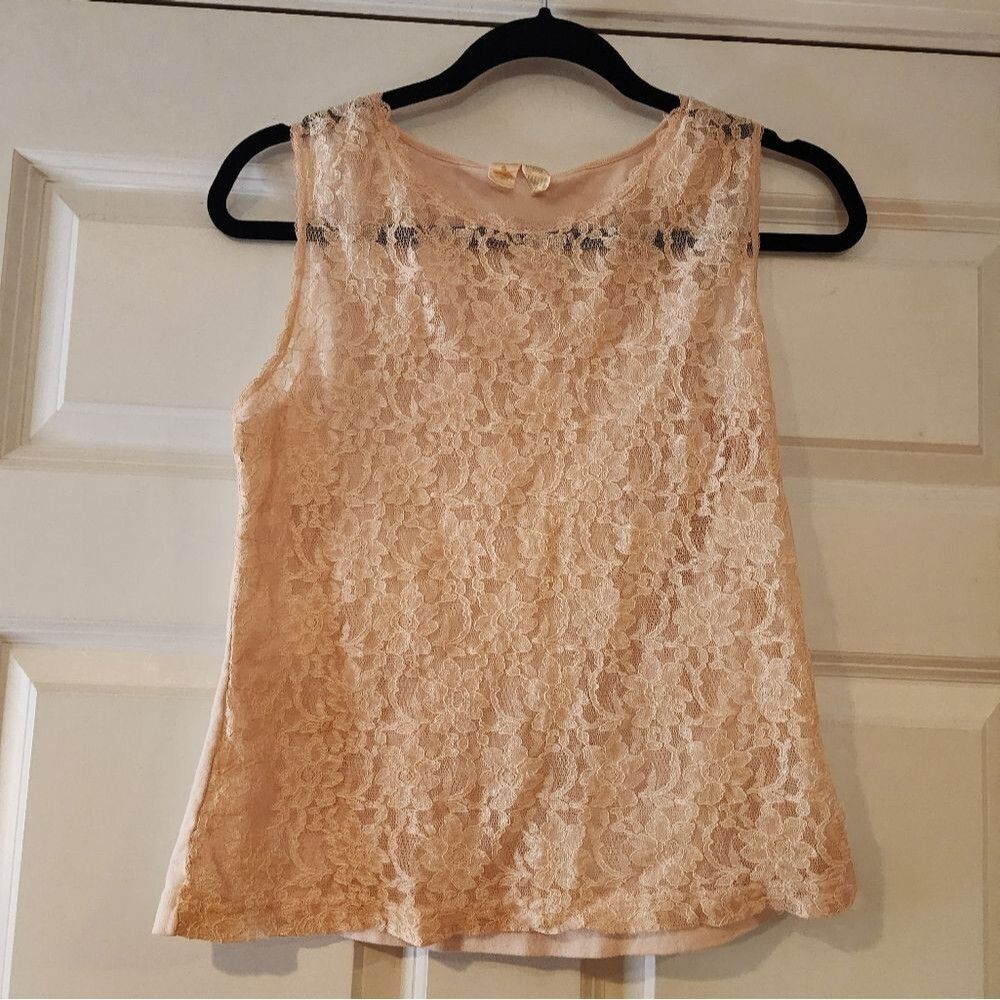 Victoria's Secret Y2K light pink lace front tank L